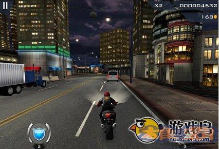 幻影车神3游戏评测 穿梭在霓虹的街道上图片2